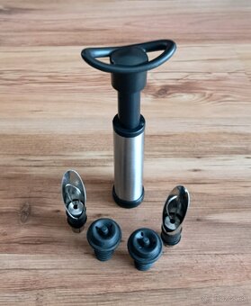 Zátky na fľašu + vákuová pumpa - 2