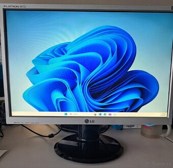 22" LCD monitor LG Flatron L22WTQ-SF - 2