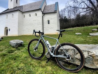Canyon Ultimate CF8 + Ffwd Tyro - 2
