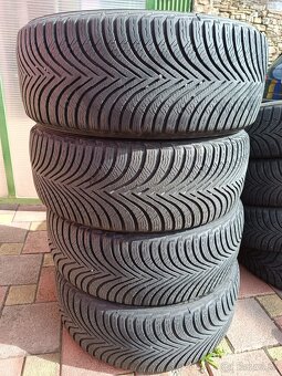 205/50R17 - 2