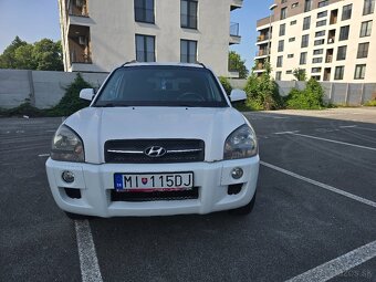 Predám Hyundai Tucson 2.0 benzín/LPG 4X4 - 2