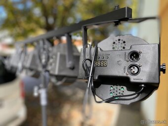 led par set 36x3watt 160 eur - 2