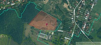 Rozsiahly pozemok na výstavbu v okrajovej časti Divína - 2