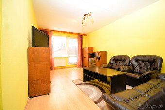 Predaj 3-izbového bytu v Lučenci, ulica Osloboditeľov. - 2