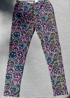 Legíny značky Reserved - 2