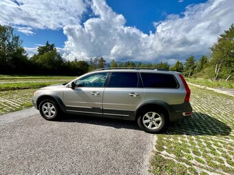 Volvo XC70 D5 AWD Manuál - 2