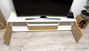 Stolík pod Tv/Skrinka - 2