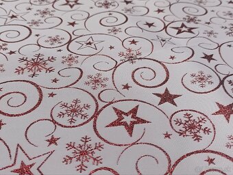 Ružový vianočný trblietavý obrus - 2