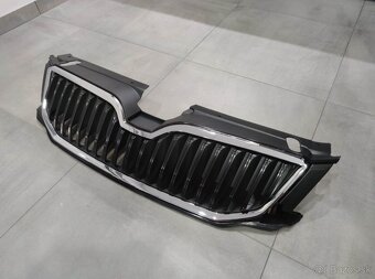 Predna maska Skoda OCTAVIA III - 2
