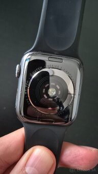 Apple Watch Series 5 - 2