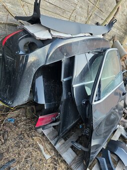 Dvere BMW X5 E70 - 2