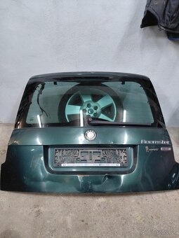 ŠKODA ROOMSTER   KUFOR - 2