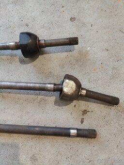 Poloosy nissan patrol y61 - 2