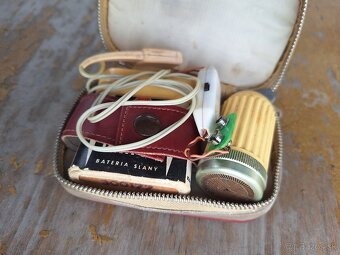 Holiaci strojček retro - 2