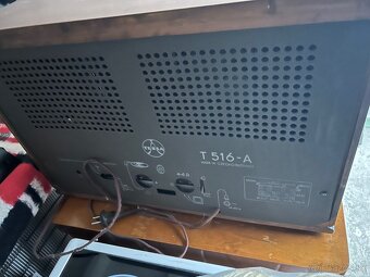 Predám staré rádio Tesla T516A Largo - 2