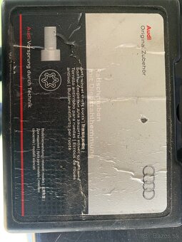 4F0 071 455 sada bezpečnostných skrutiek na kolesá Audi - 2