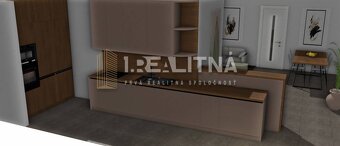 JEDINEČNÝ 3-IZBOVÝ BYT S TROMI LOGGIAMI A BALKÓNOM, 81 M2, D - 2