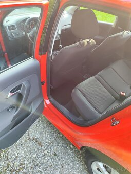 Volkswagen Polo - 2