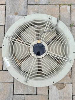 Priemyselný ventilátor 20 eur - 2