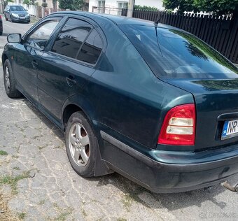 Škoda Octavia - 2