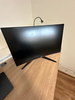 HERNÝ MONITOR AOC FULL HD 144hz - 2