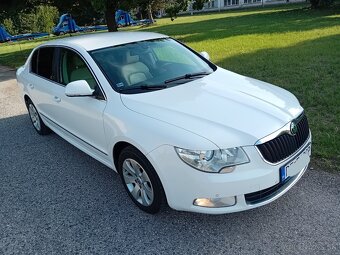 Škoda Superb 2013 2.0tdi DSG Elegance - 2