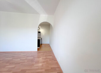 Na predaj 2-izbový byt s balkónom v Trenčíne - Juh I - 2