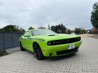 Dodge Challenger 5,7 V8 Hemi RT 280kw Manuál. CZ Papíry - 2