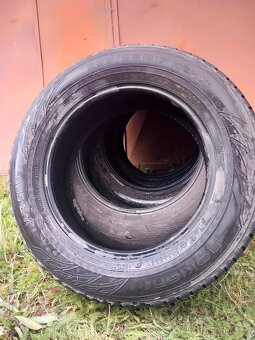 225/65 R17 - 2