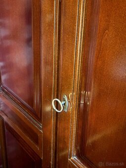 Predám skriňu kvaltnú z Talianska - 2