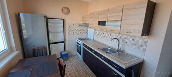 Slnečný dvojizbový byt na Západe na prenájom - 2