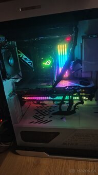 Ryzen 5800x + ROG CROSSHAIR VIII + Corsair 32 GB RAM - 2