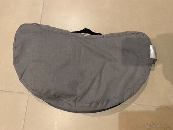 Podložka pod notebook na kolená. - 2