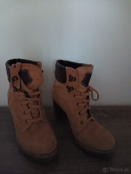 2x čižmy:členkové z brús. kože 40, vysoké čierne 39 - 2