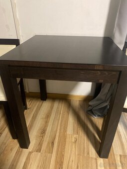 Jedálenský stôl+ 3 stoličky - 2