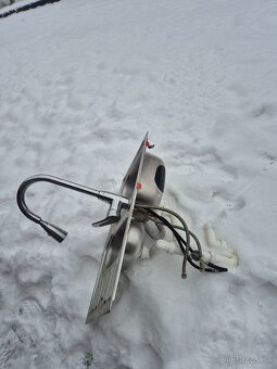 Kuchynský drez aj batéria - 2