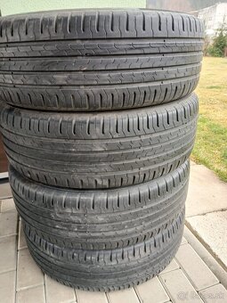 CONTINENTAL 215/60 R17 LETNÉ - 2