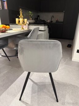 ZAMATOVÁ ČALÚNENÁ STOLIČKA - 2