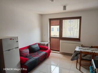 Prenajmem 1.5 izbový byt - 2