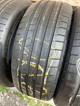 Dunlop SportMaxx 225/45/19”-92W - 2