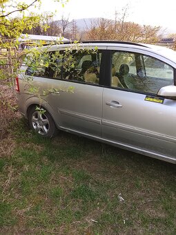 Predám Opel Zafira B - 2