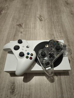 Xbox Series S (512 GB) + 2x ovládač - 2