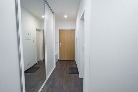 Krásny 2-izbový byt v novostavbe s logiou v lokalite MČ Brat - 2