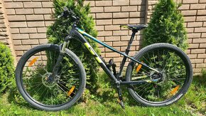 Horský bicykel GT Avalanche Expert 29" - 2