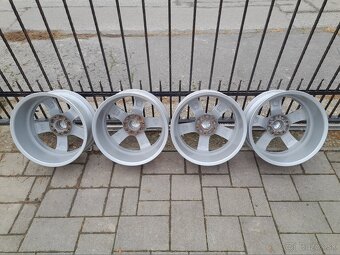 DEZENT 5x120 R17 - 2