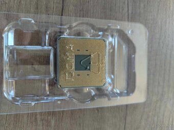 AMD Ryzen 5 5600X - 2