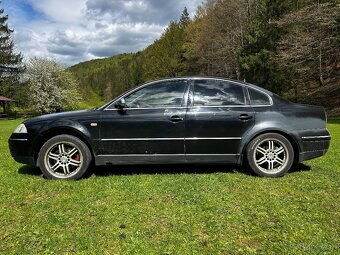 Predám VW Passat V6 2.8 4x4 LPG – 142 kW – čierna metalíza - 2