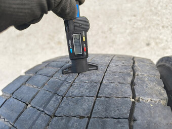 285/70 R19,5 Nákladné pneumatiky Continental 2 kusy - 2