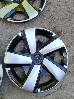 3D puklice R16 Opel Crossland - 2