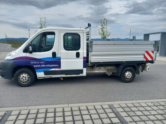 Vyklapac trojstranny Fiat Ducato 7-miestny - 2